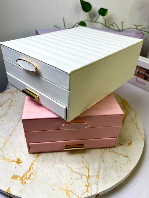 2 layers jewelry organizer