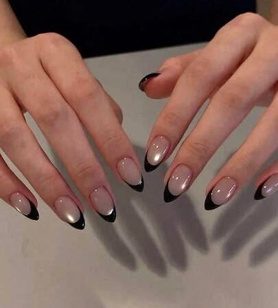 Cat eye almond black tips