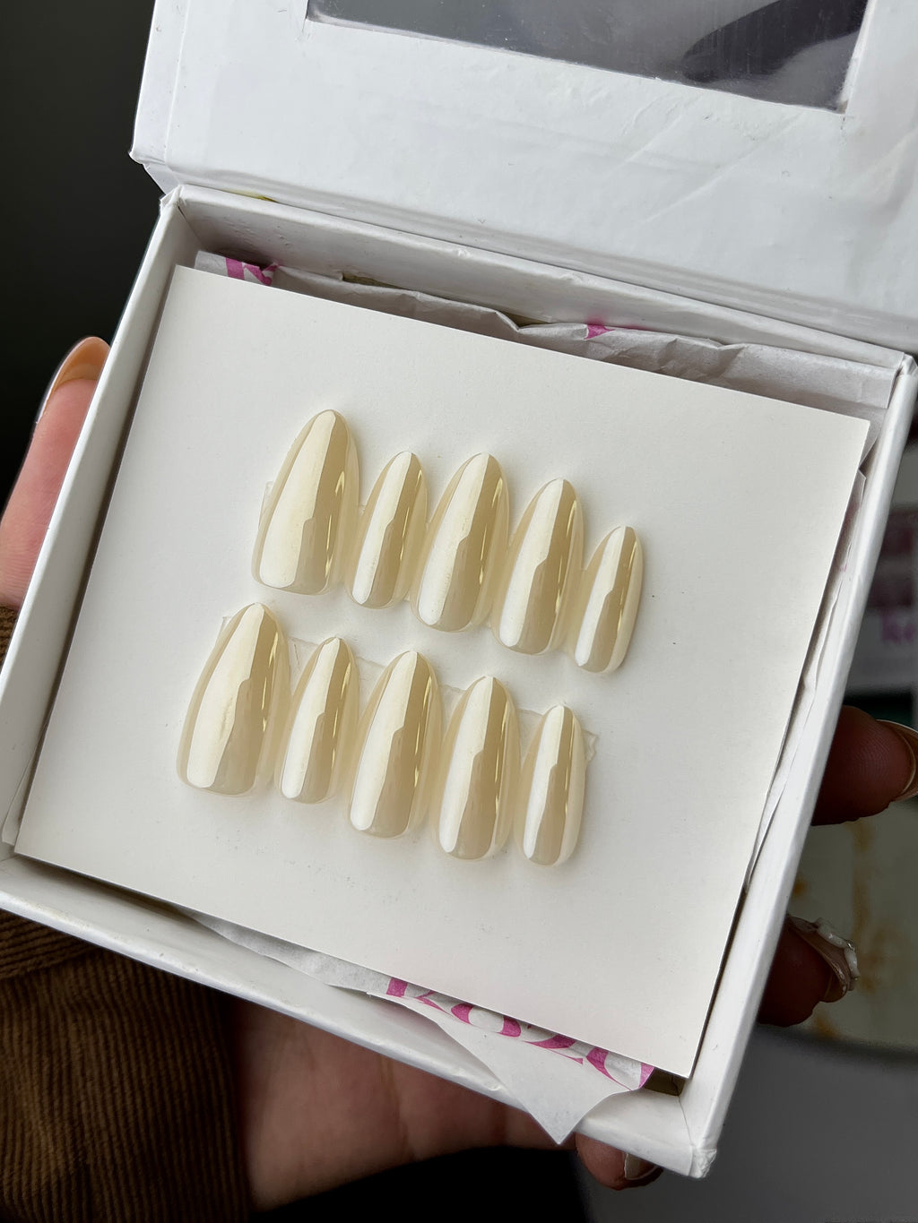 Glass nails