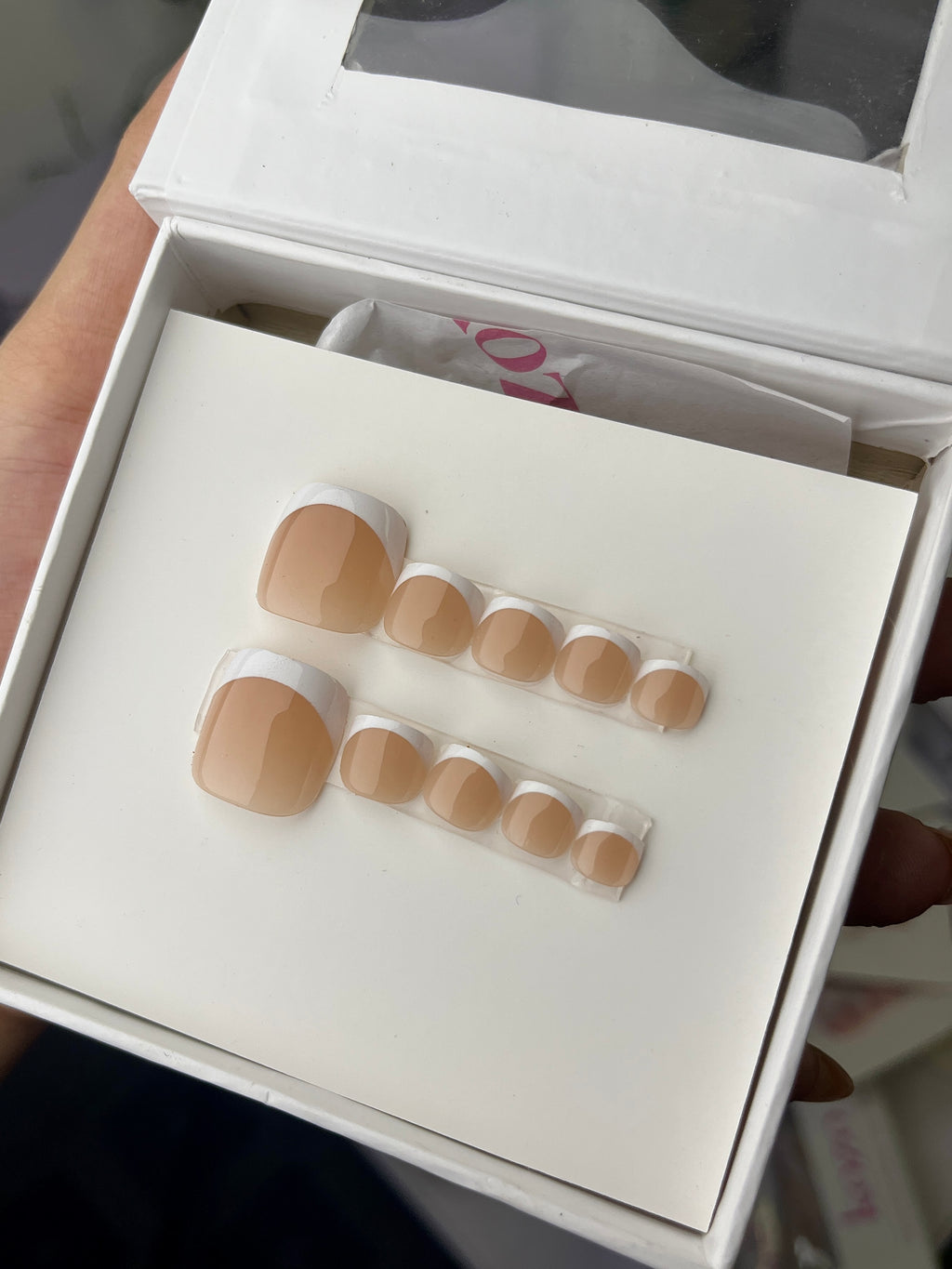 French toenails