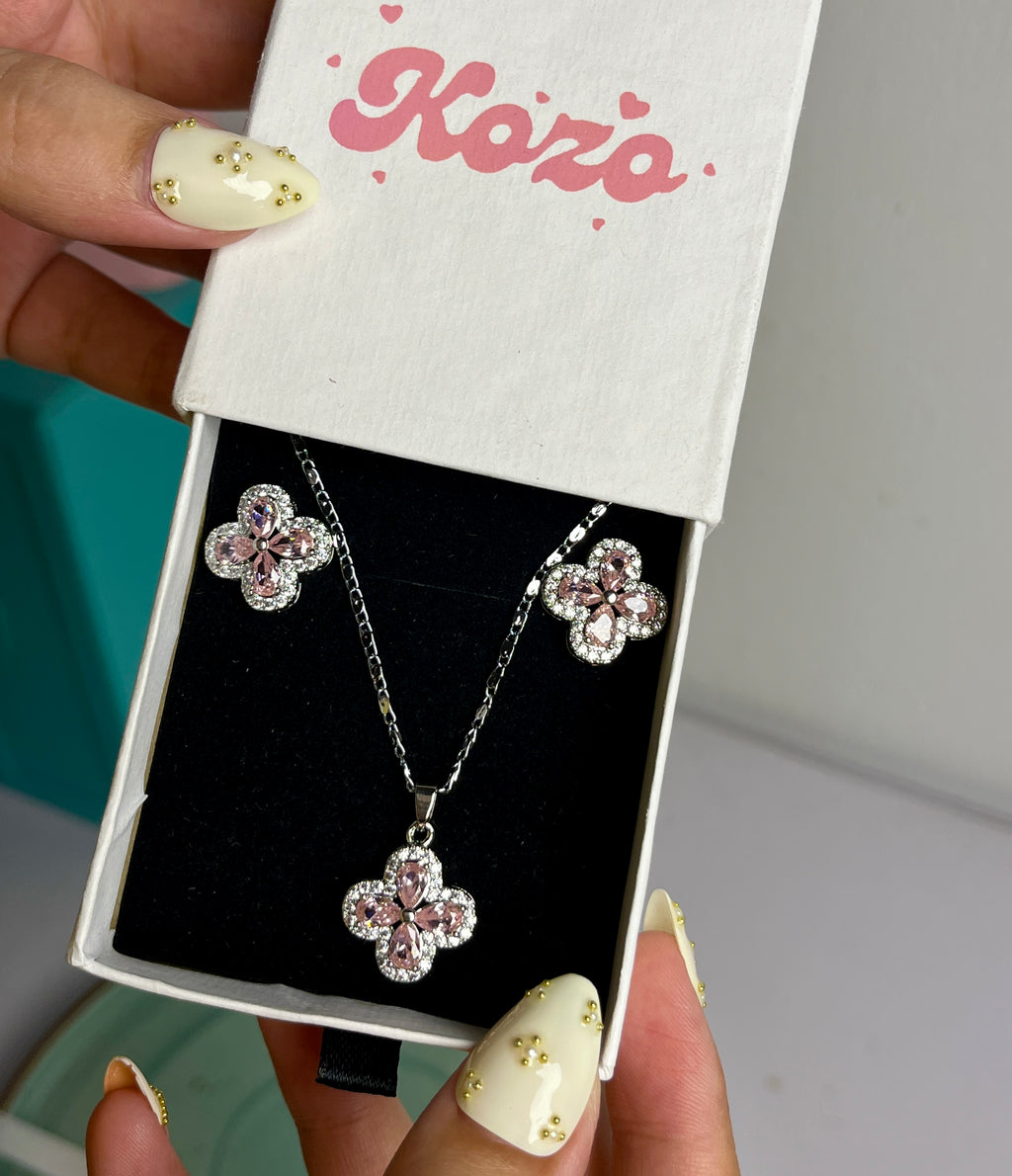 Pink van cleef set
