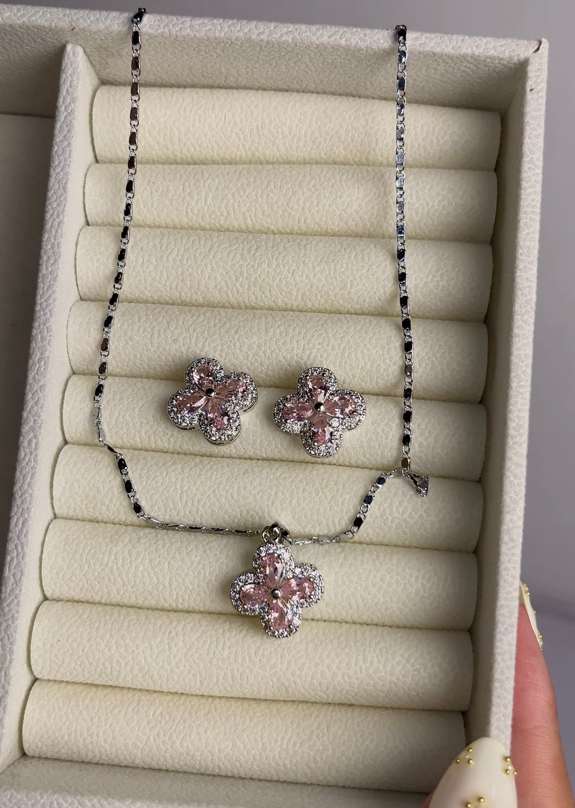 Pink van cleef set
