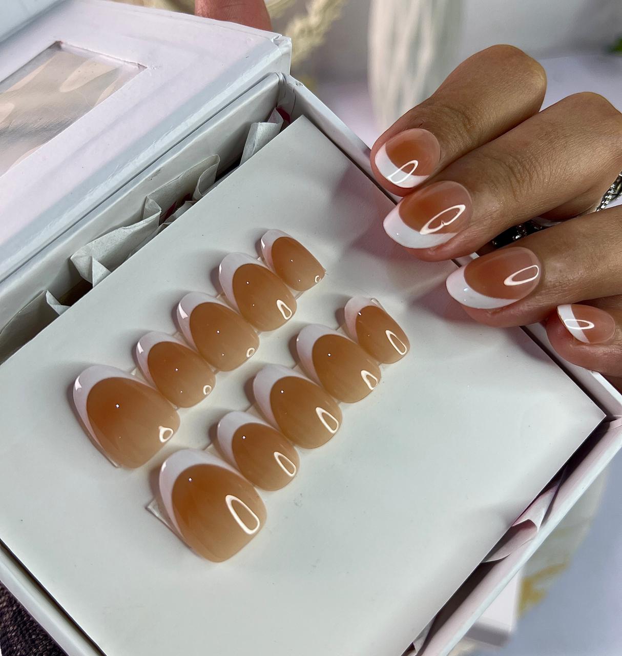 Short oval French tips