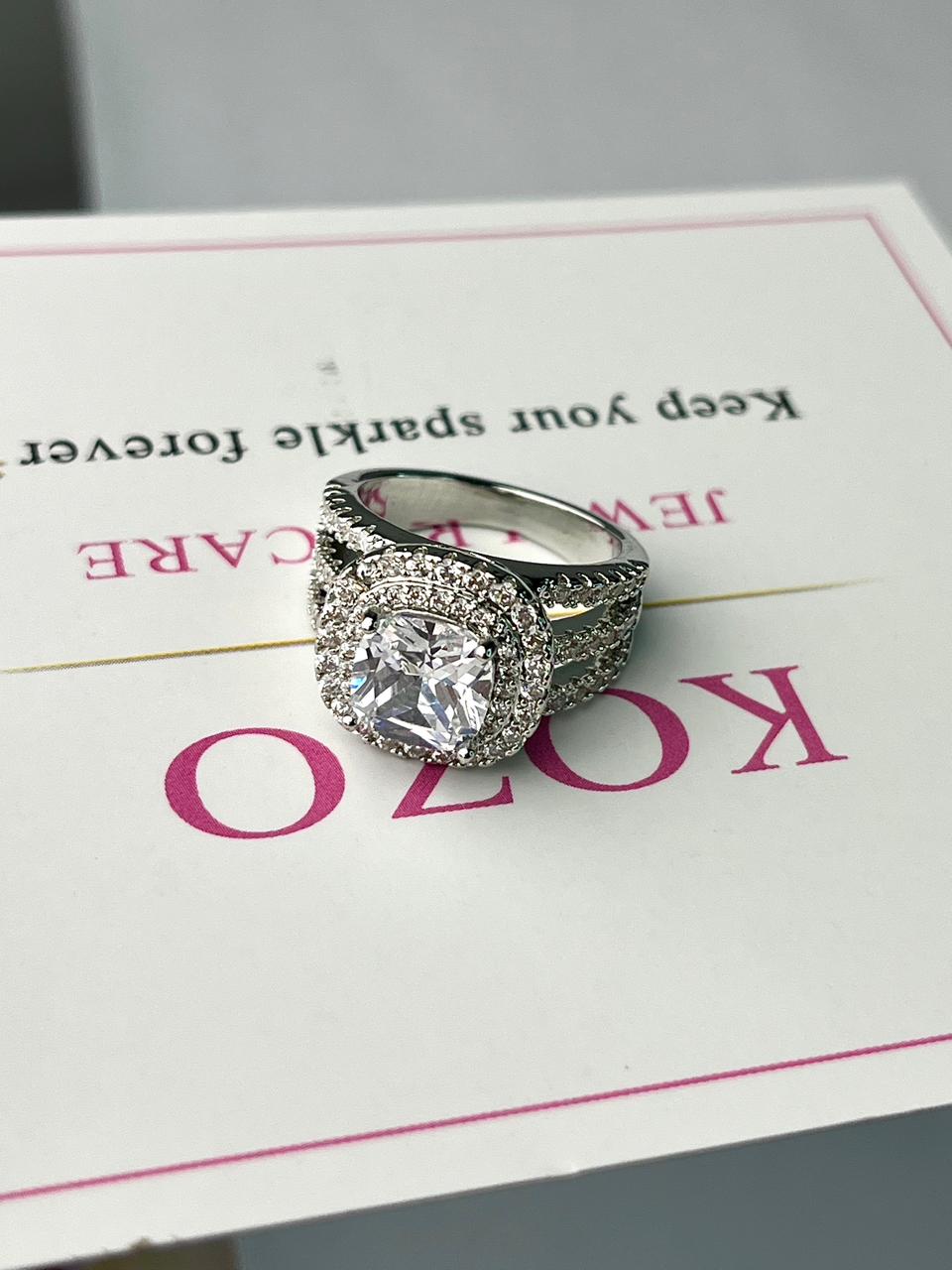 Big silver stone ring