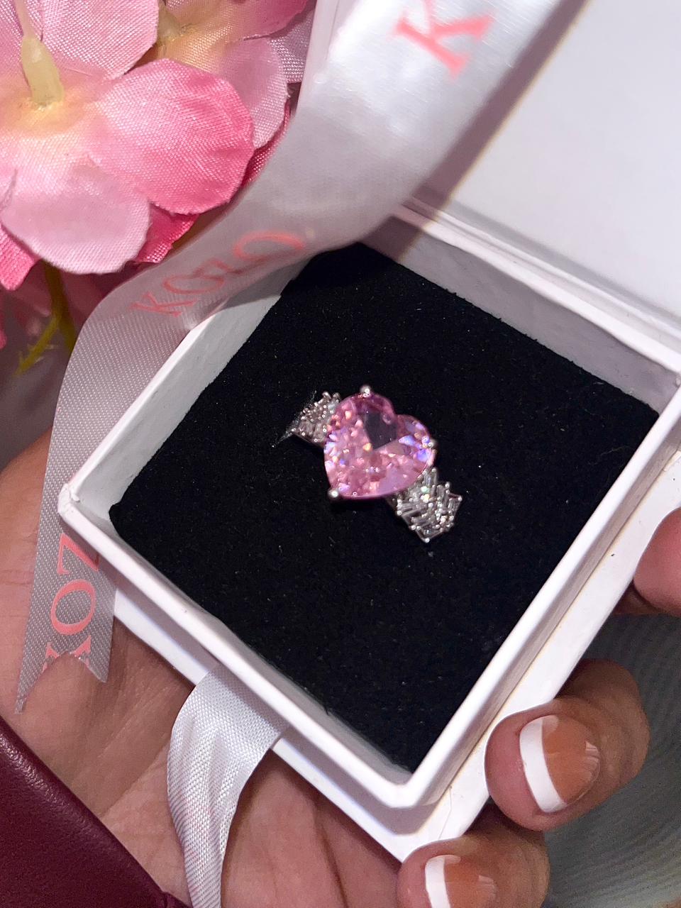 Big pink heart ring