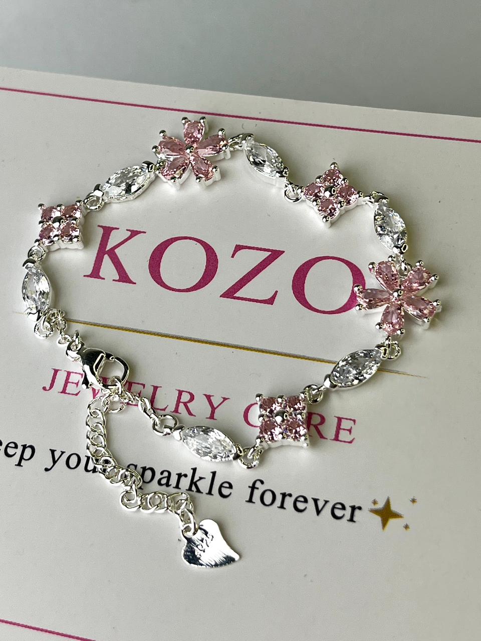 Pink flowers bracelet
